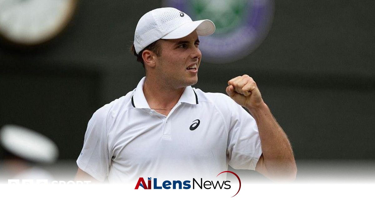 What is Wimbledon's Last 8 Club?