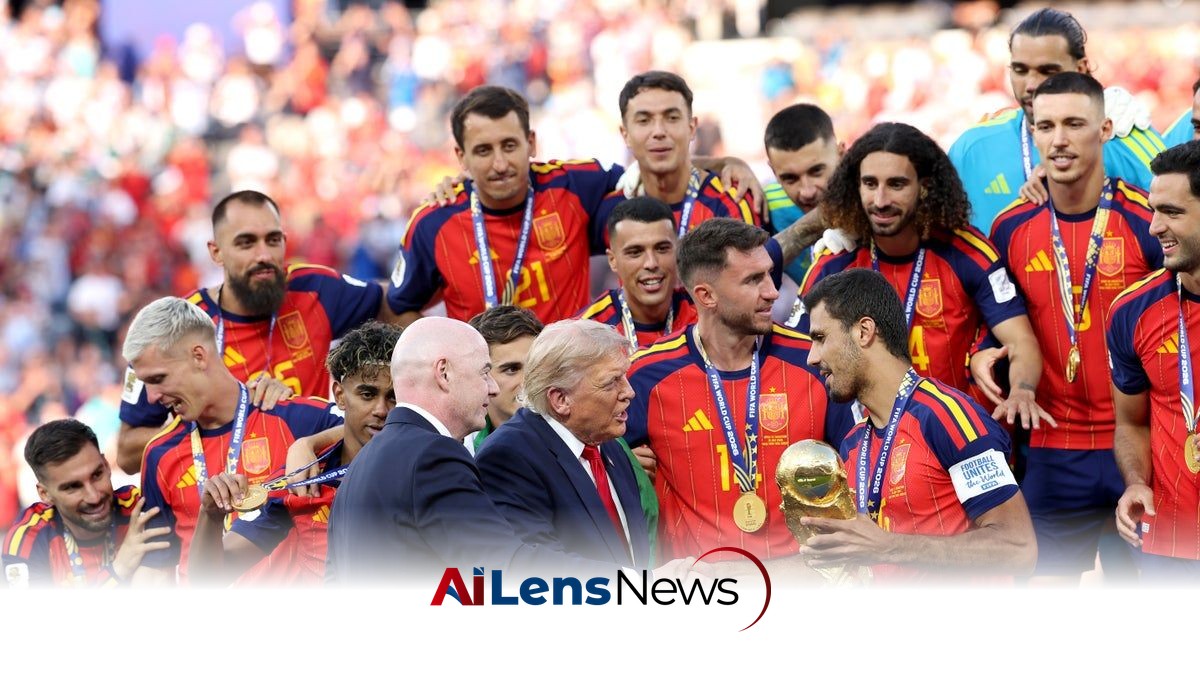 Trump Faces Boos While Presenting World Cup Trophy to Spain