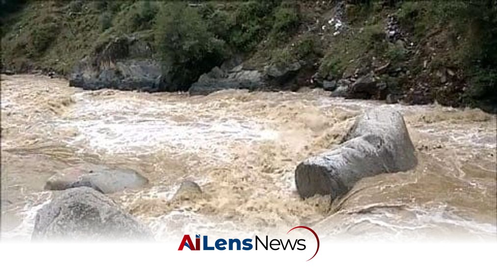 IMD Issues Warning for Flash Floods and Landslides in Jammu and Kashmir