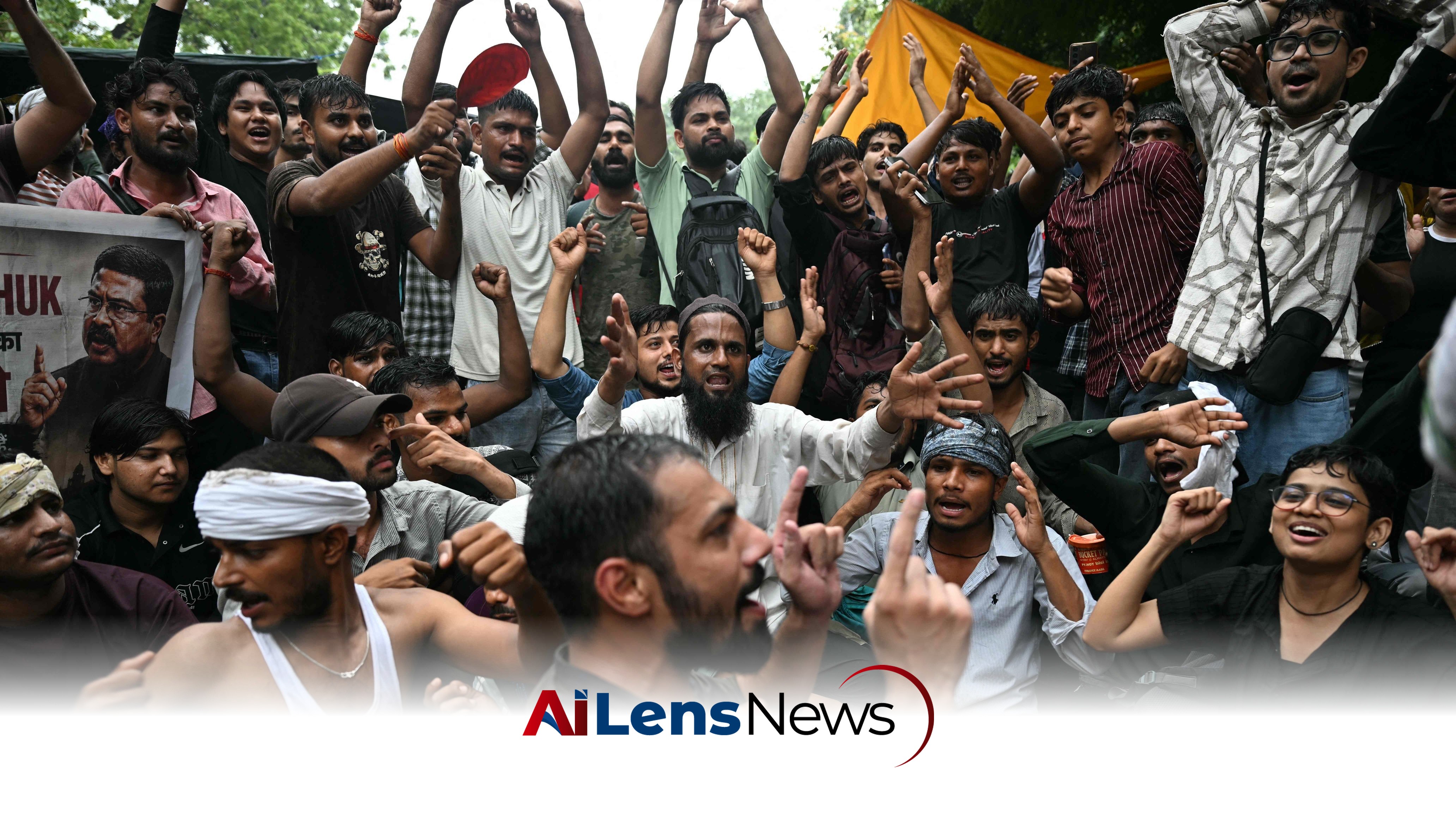 Protesters Intensify Sit-in at Jantar Mantar Over Exam Irregularities