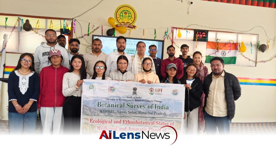 Students Engage in Floral Diversity and Conservation at GMDC Zanskar