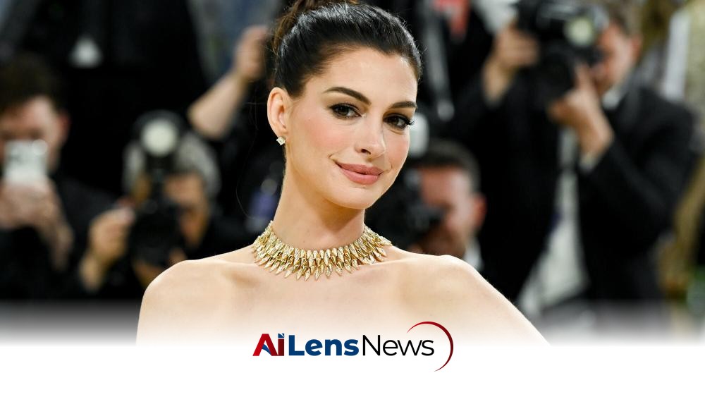 Anne Hathaway Quit ‘Knocked Up’ Over Graphic Birthing Scene, Says Seth Rogen