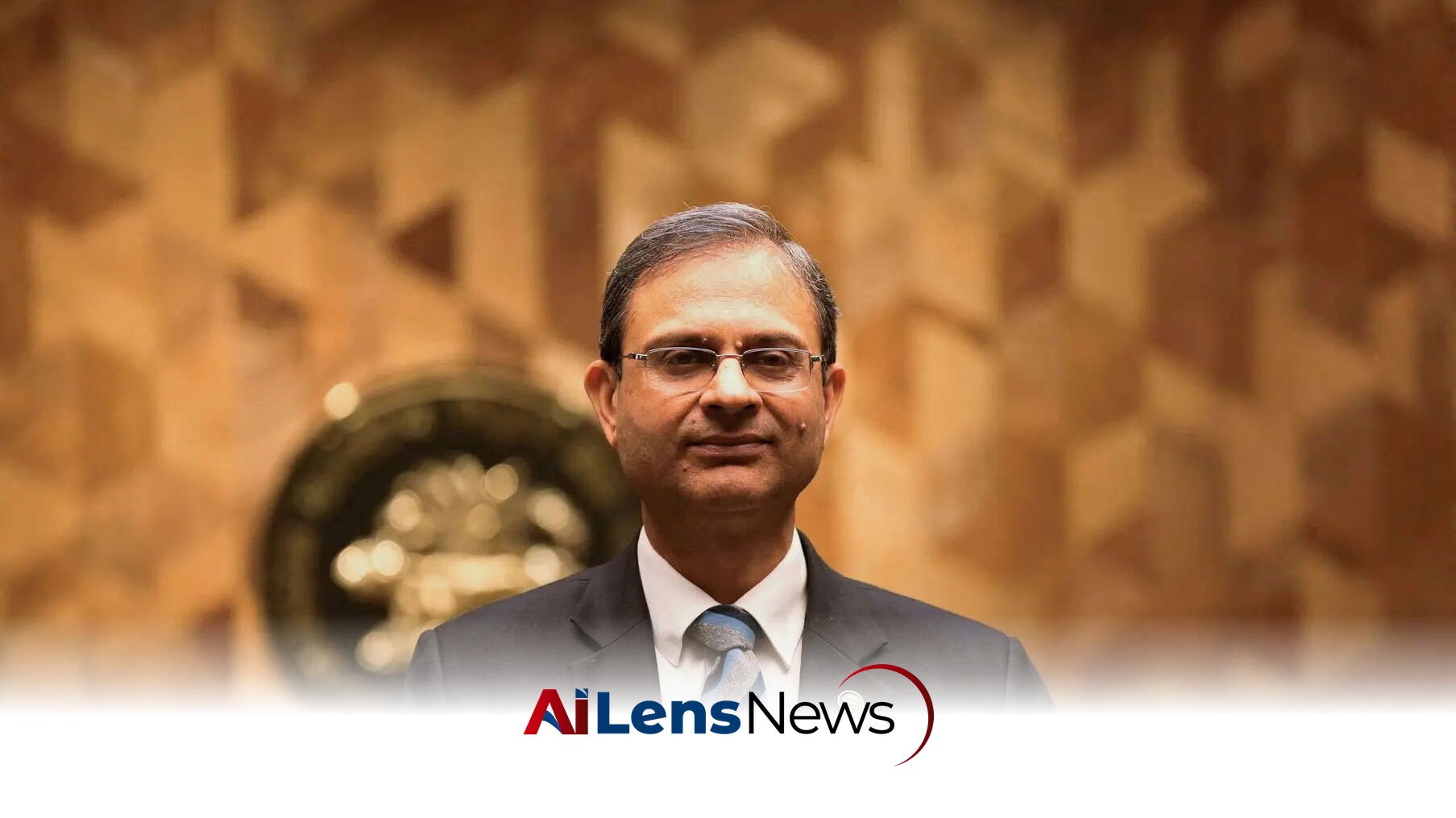 RBI Governor Sanjay Malhotra Warns of Growth Risks Amid Strong Macros
