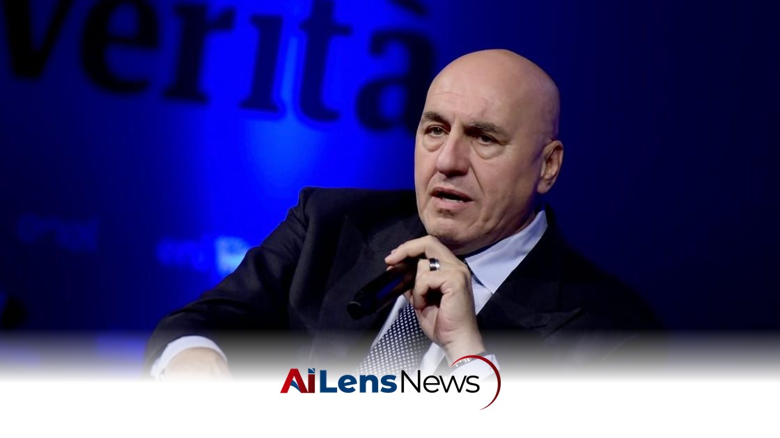 Italy's Defense Minister Offers Adviser Role to Ousted Ukrainian Defense Chief