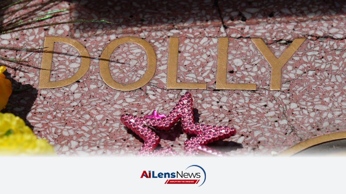 Fans Across the Nation Honor Dolly Parton After Her Passing
