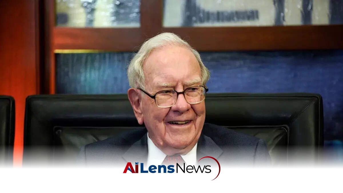 What Warren Buffett Learnt from Buying His First Stock at Age of 11 Amid World War II