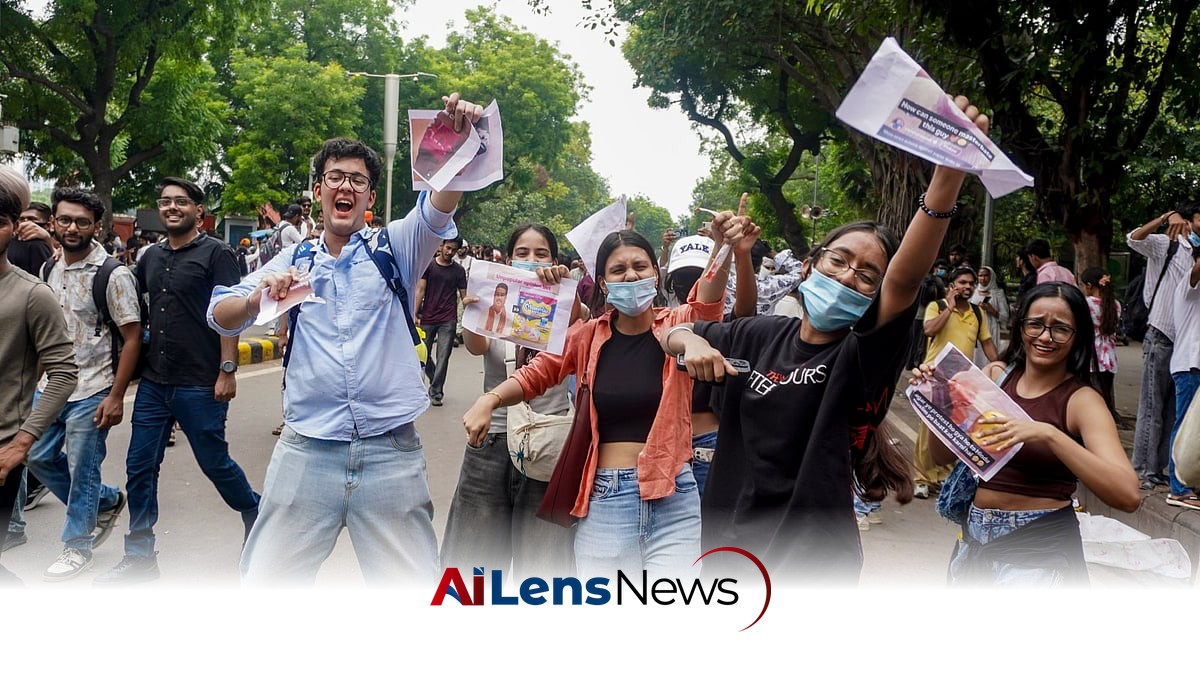 Student Groups Celebrate Education Minister's Resignation Amid Ongoing Protests