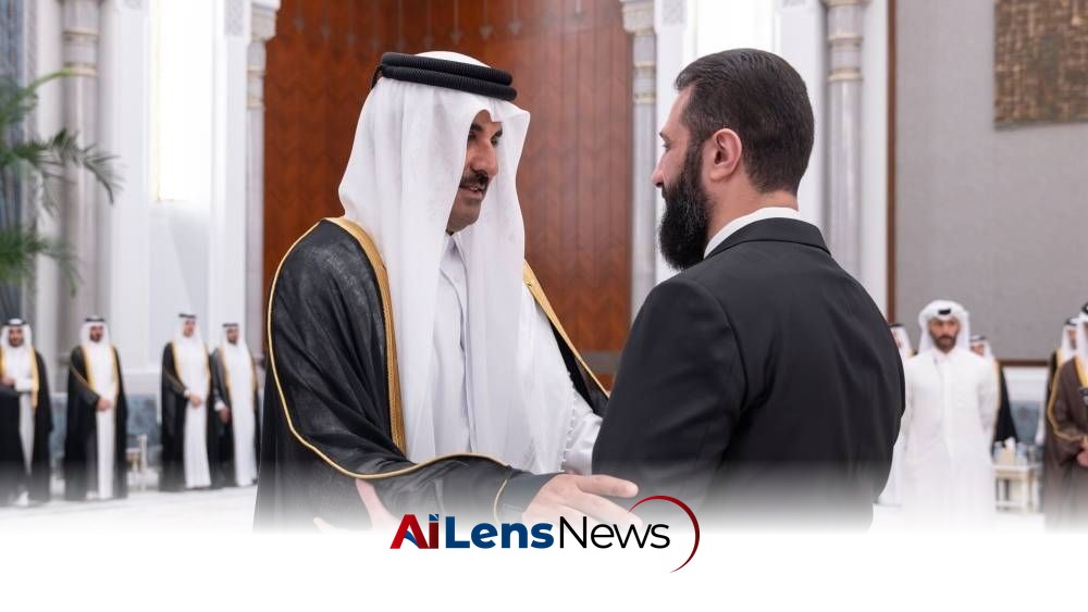 Qatar's Amir Meets Syrian President to Offer Condolences