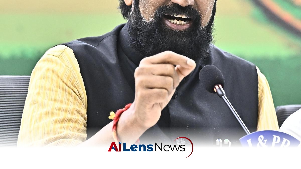 Telangana Minister Uttam Reddy Rules Out Water Storage in Kaleshwaram Barrages