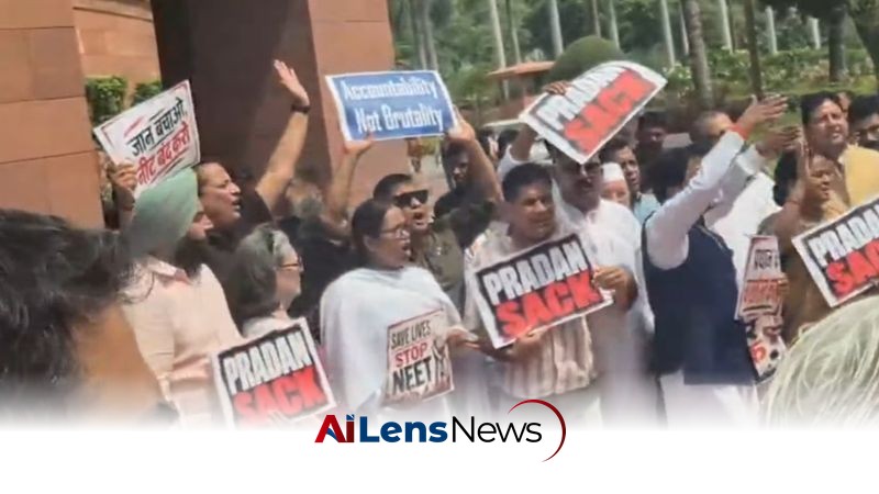 Parliament Erupts in Tensions as INDIA Bloc and NDA MPs Clash Over Paper Leak Issue
