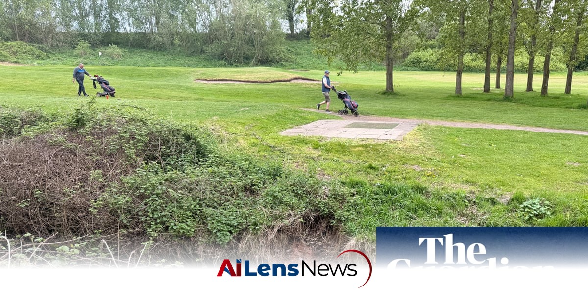 Toxic for 100 years: the UK golf course built on chemical waste