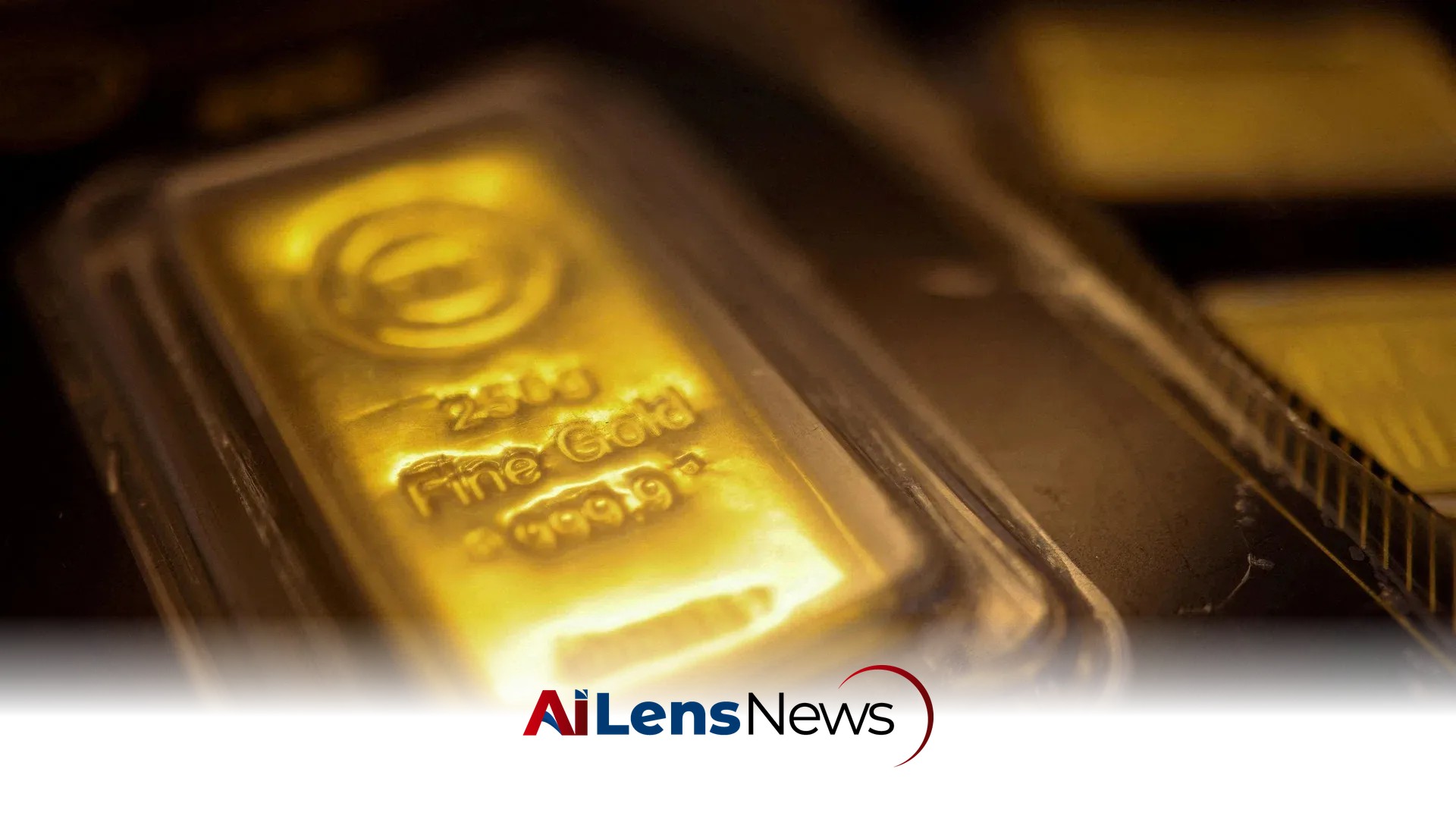 Gold Prices Dip Ahead of Fed's Interest Rate Decision