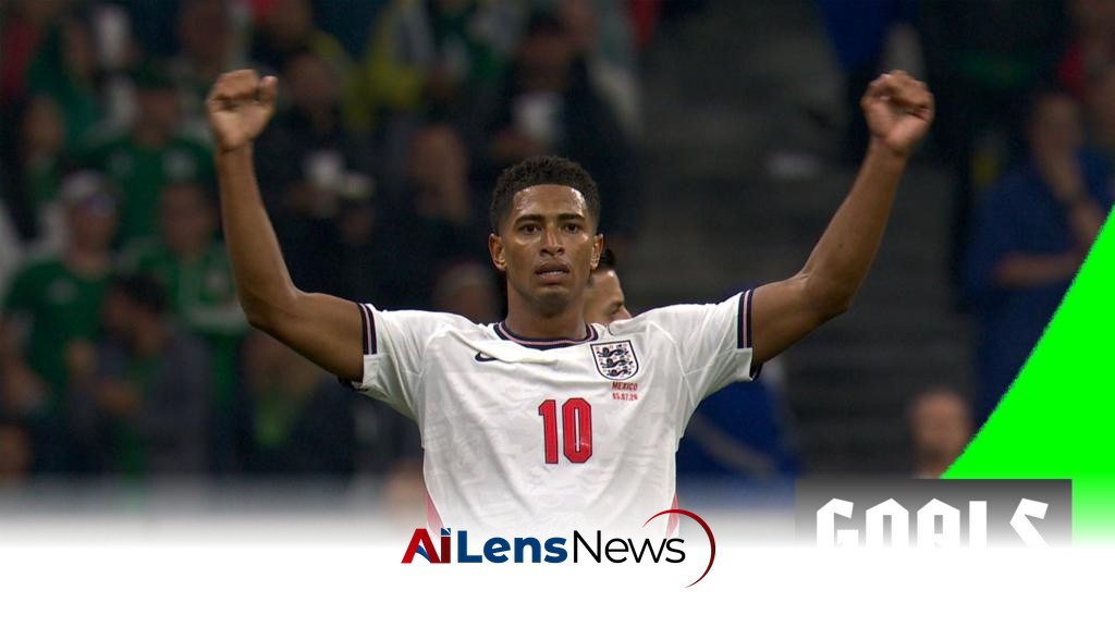 Bellingham scores two in 98 seconds to silence the Azteca