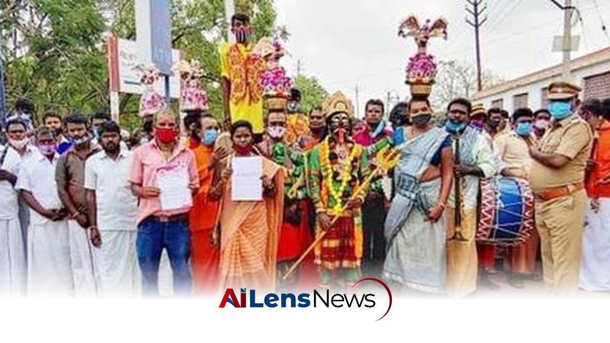 ‘Livelihood of folk artistes hit’