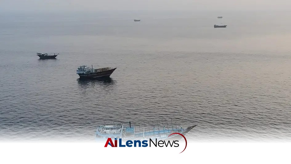 Hormuz Shipping Traffic Declines to One-Week Low Amid Regional Tensions