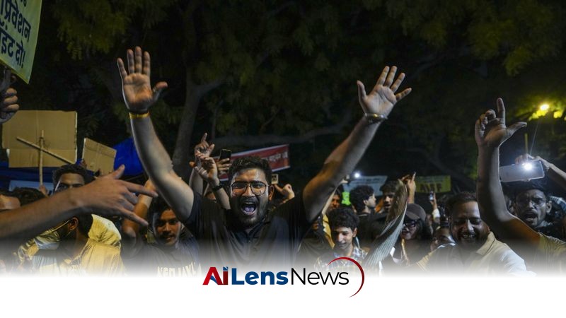 Congress Condemns Delhi University for Warning Against Protests at Jantar Mantar