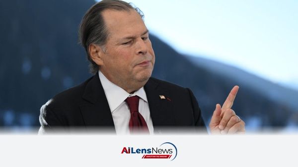 How Salesforce, Booking, and IBM Thrive Amid AI Fears