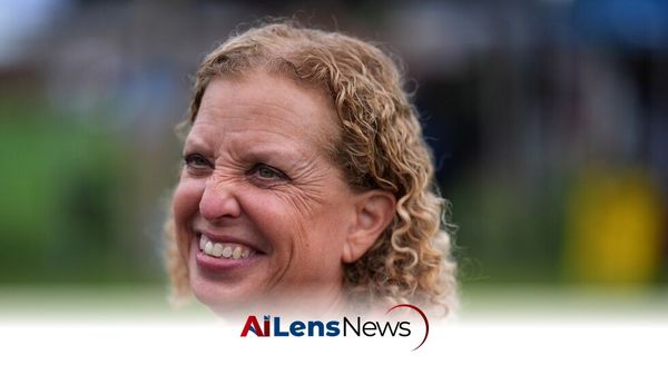 Debbie Wasserman Schultz's Reelection Campaign Sparks Debate on Representation in Florida