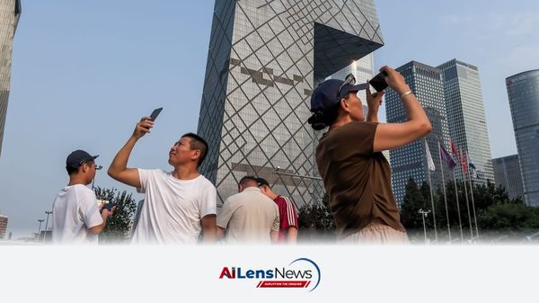 China's Internet Economy Begins to Open Up to Foreign Users