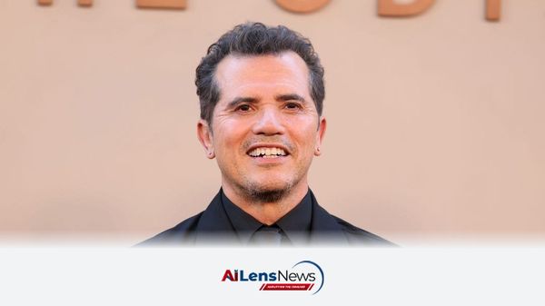 John Leguizamo Credits Wife as His 'Moral Compass' in Hollywood